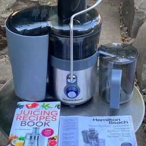 Hamilton Beach Silver and Black Juicer with Accessories